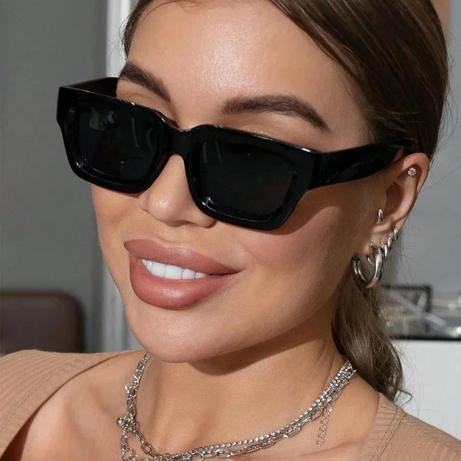 Retro Classic Square Sunglasses – Unisex Vintage-Inspired UV400 Shades for Everyday Style - Image 2